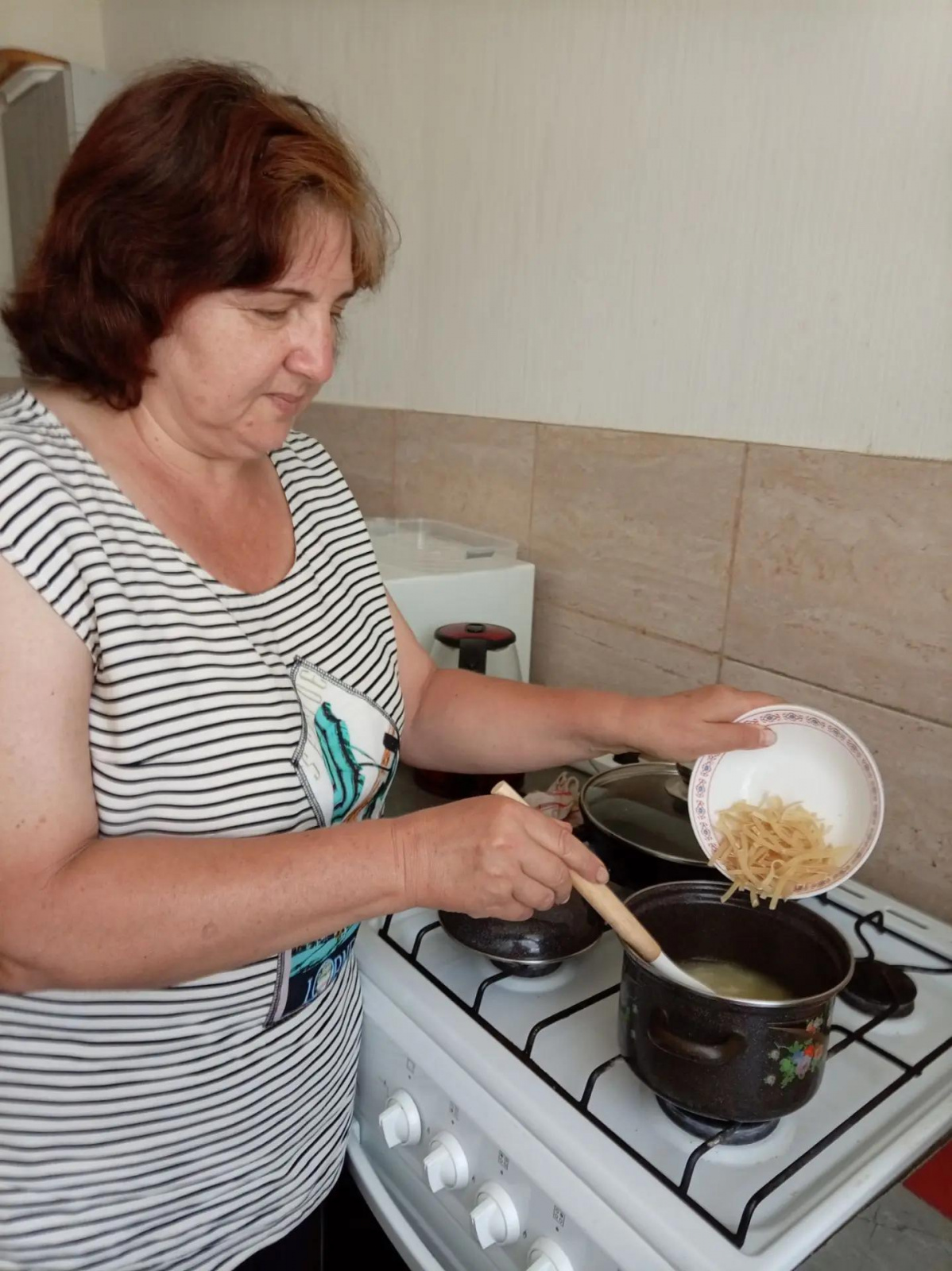 Изо дня в день, по одному и тому же графику, одни и те же адреса и люди…