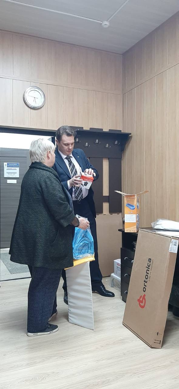 Выдача технических средств реабилитации Выдача технических средств реабилитации